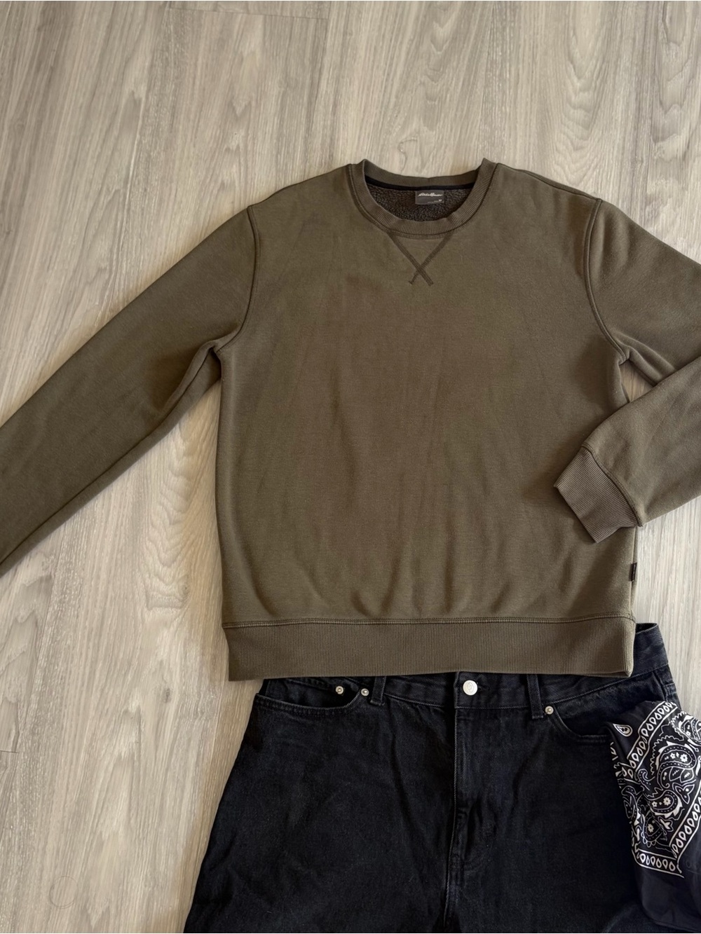 Eddie Bauer Olive Green Crewneck Sweatshirt